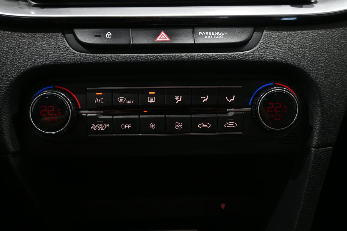 Foto Kia XCeed 17