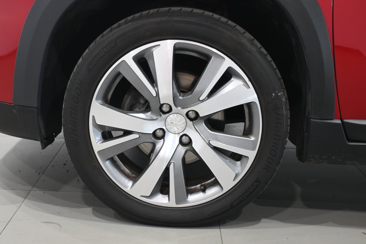 Foto Peugeot 2008 28