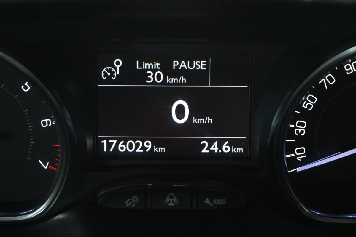 Foto Peugeot 2008 12