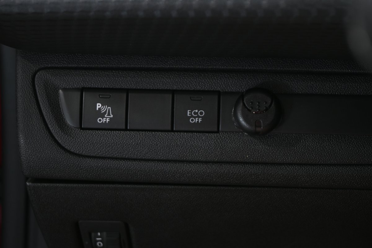 Foto Peugeot 2008 26