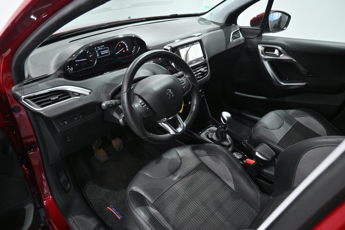 Foto Peugeot 2008 9
