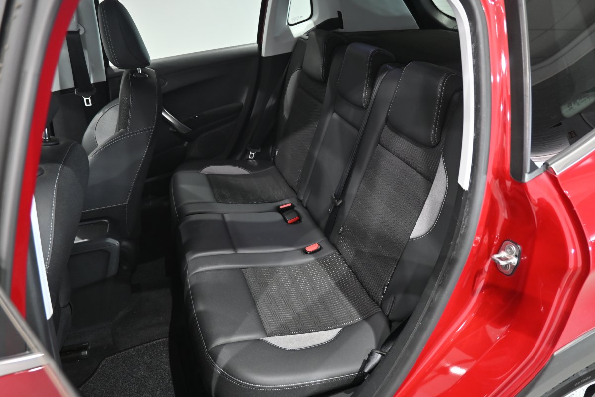 Foto Peugeot 2008 11