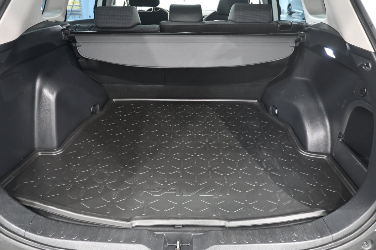 Foto Toyota RAV-4 8
