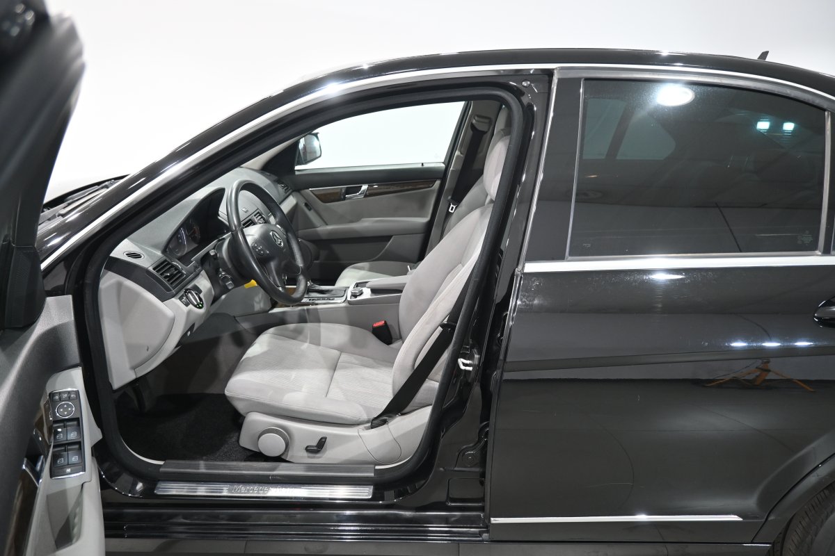 Foto Mercedes-Benz Clase 10