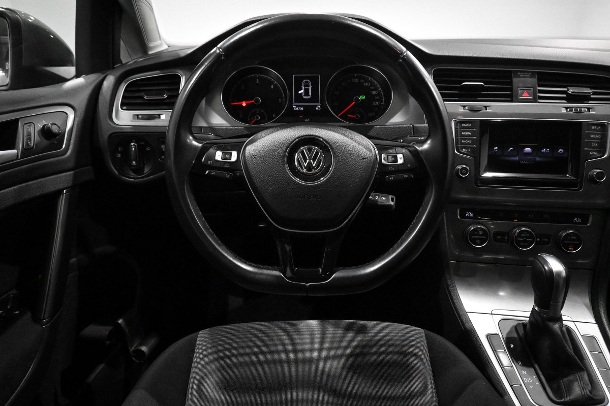 Foto Volkswagen Golf 22