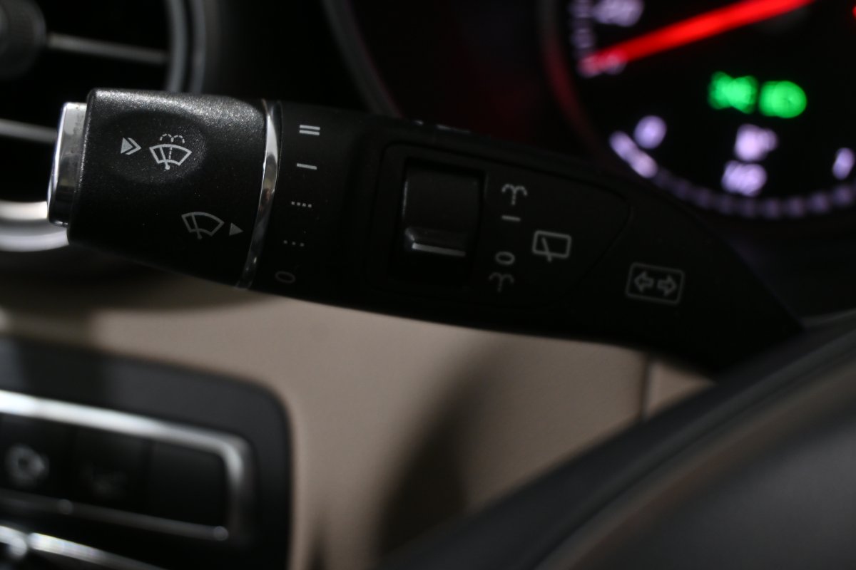 Foto Mercedes-Benz GLC 27