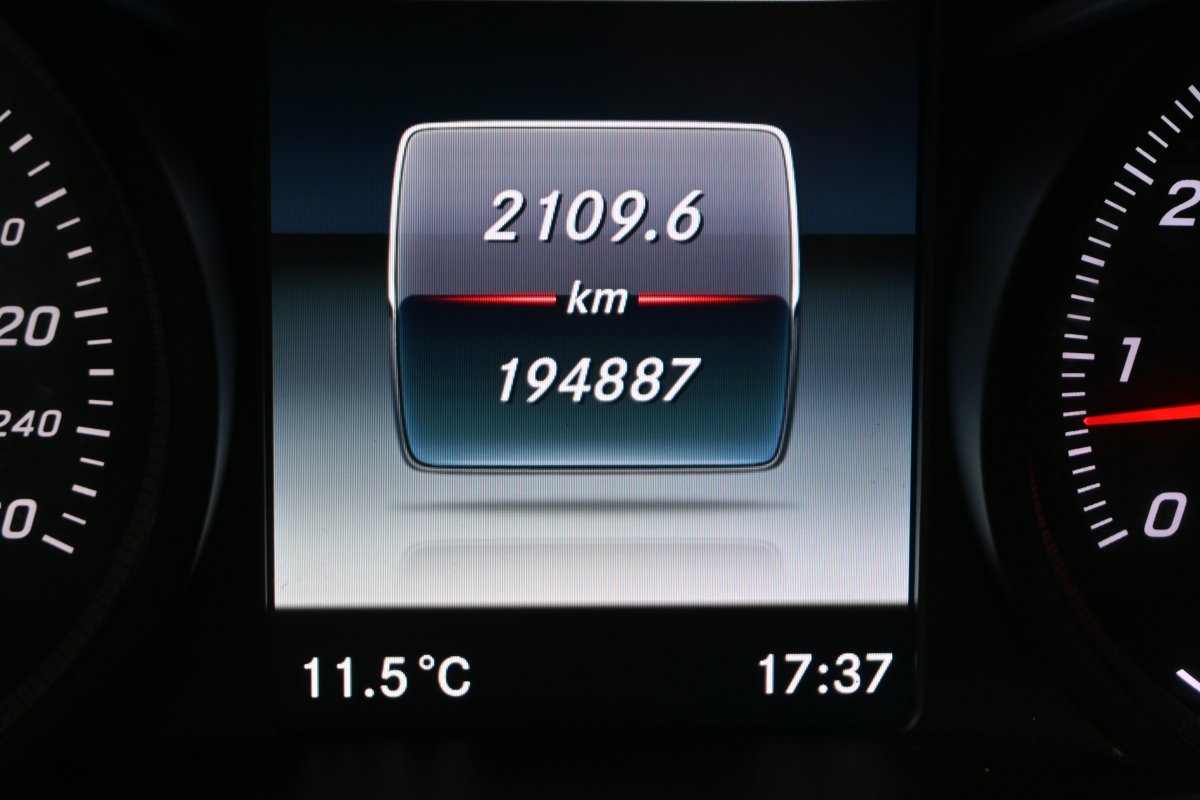 Foto Mercedes-Benz GLC 13