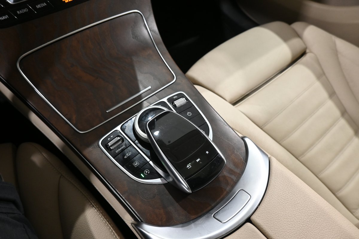 Foto Mercedes-Benz GLC 21