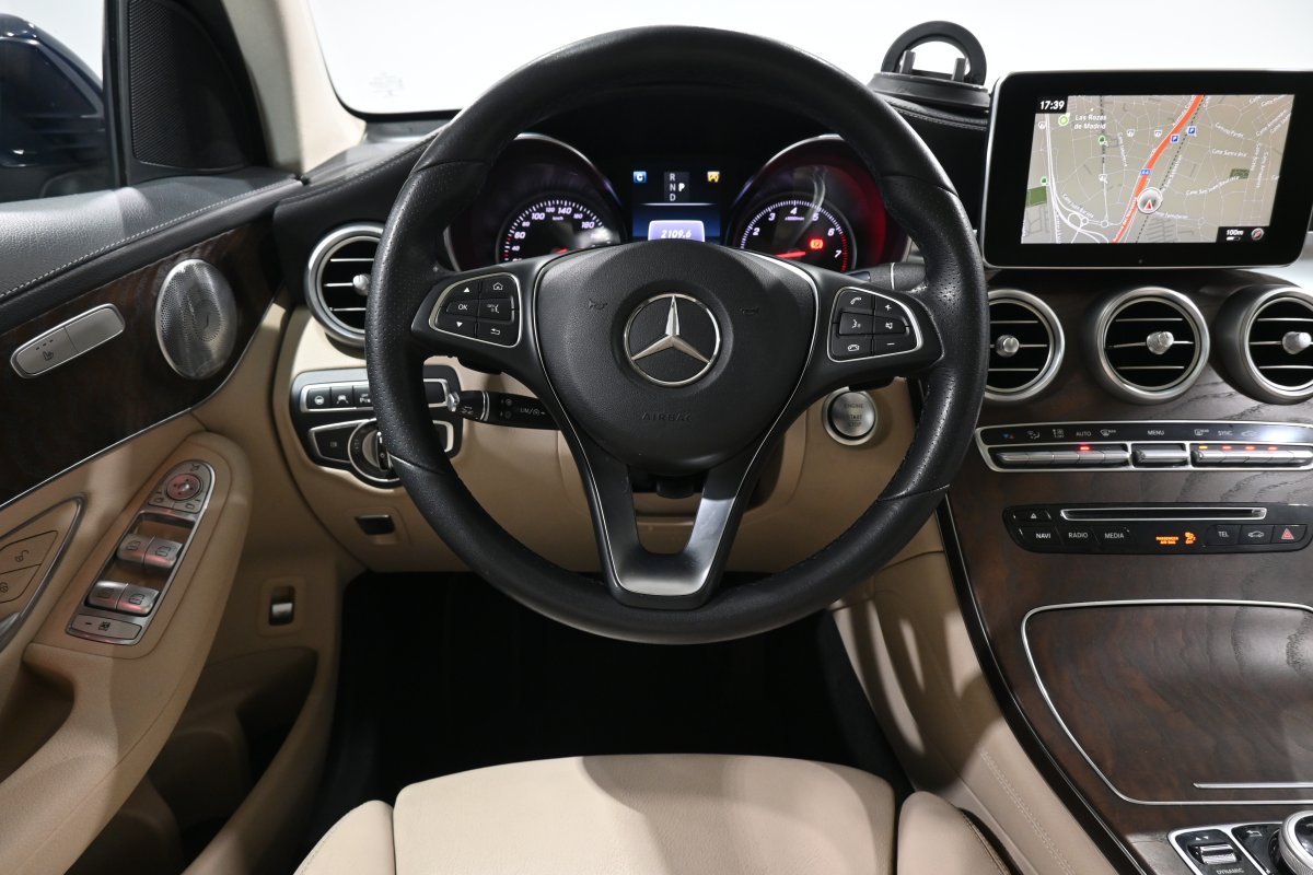 Foto Mercedes-Benz GLC 20