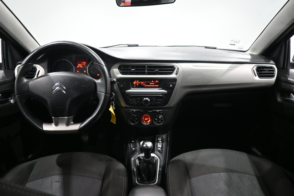 Foto Citroen C-Elysee 16
