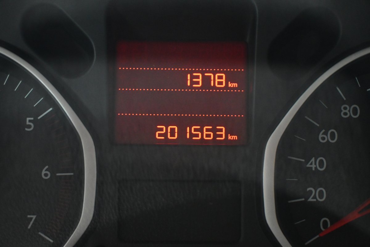 Foto Citroen C-Elysee 12