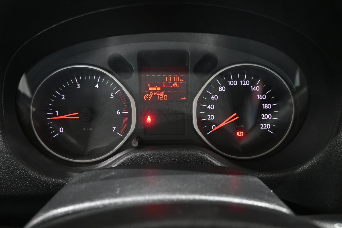 Foto Citroen C-Elysee 13