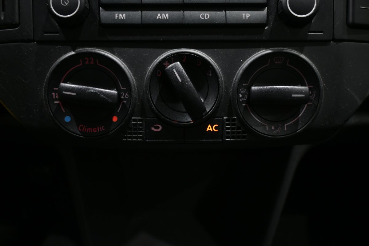 Foto Volkswagen Polo 14