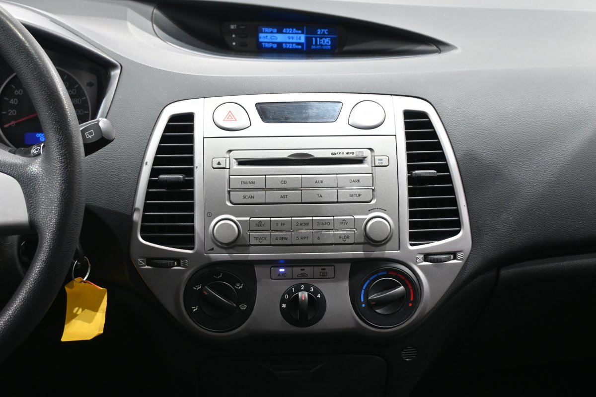 Foto Hyundai i20 15