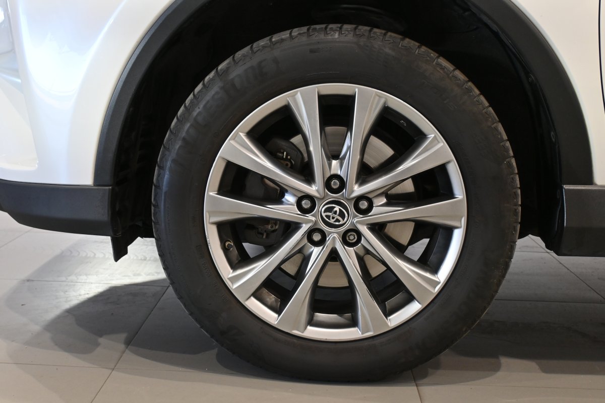 Foto Toyota RAV-4 29