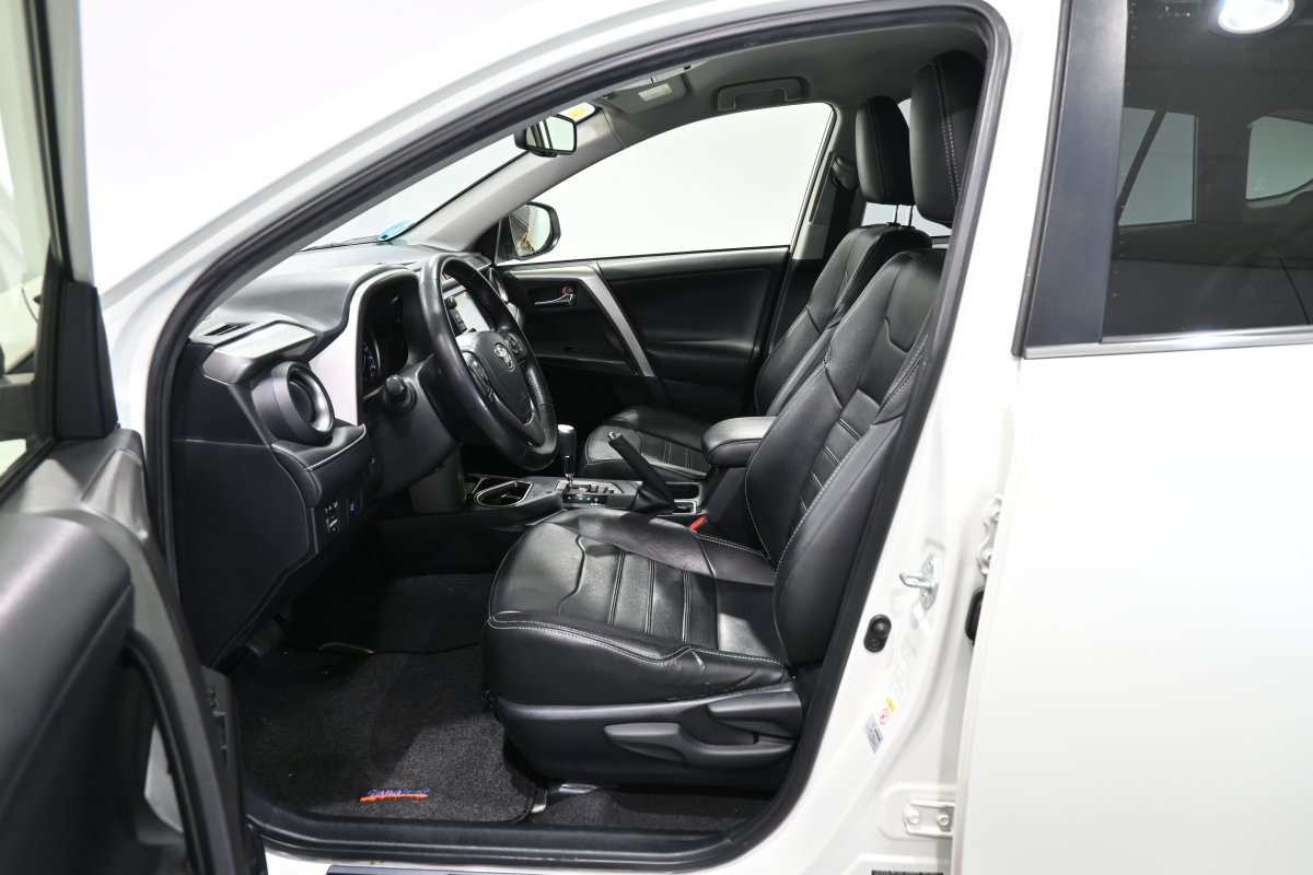 Foto Toyota RAV-4 10