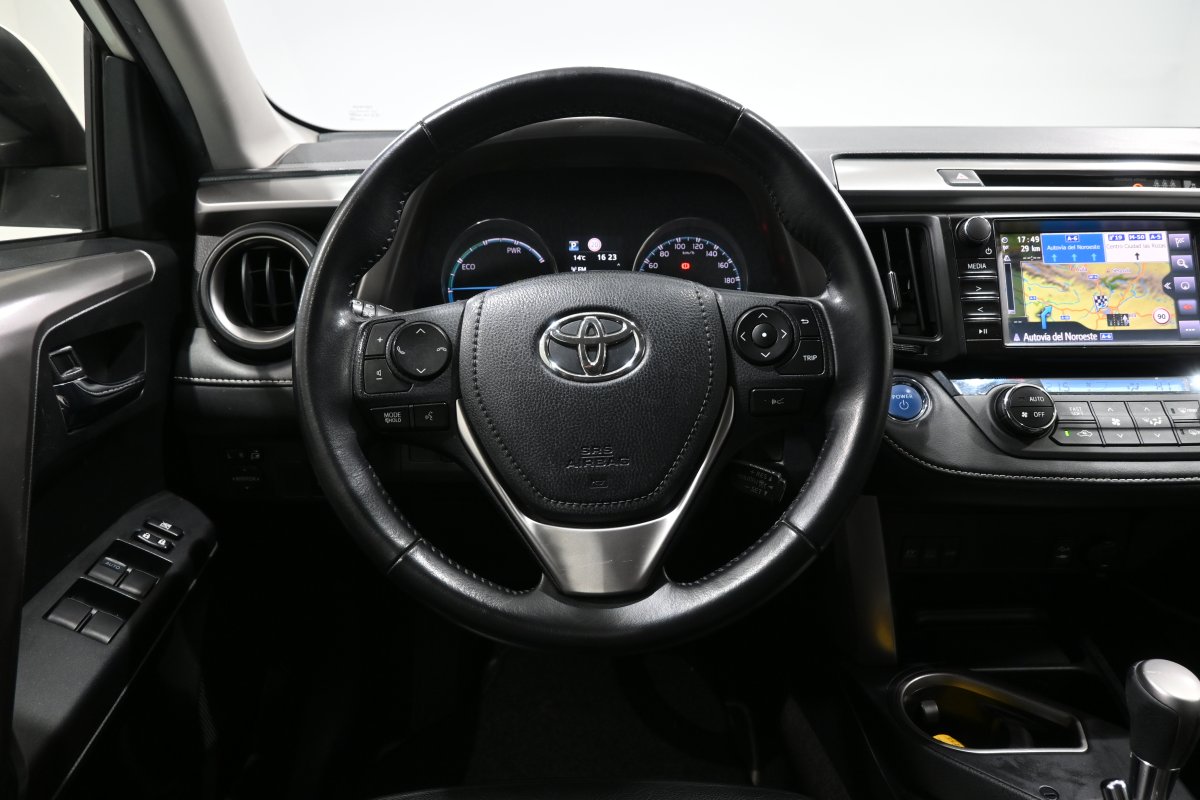 Foto Toyota RAV-4 19