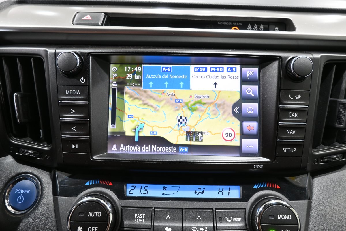 Foto Toyota RAV-4 17