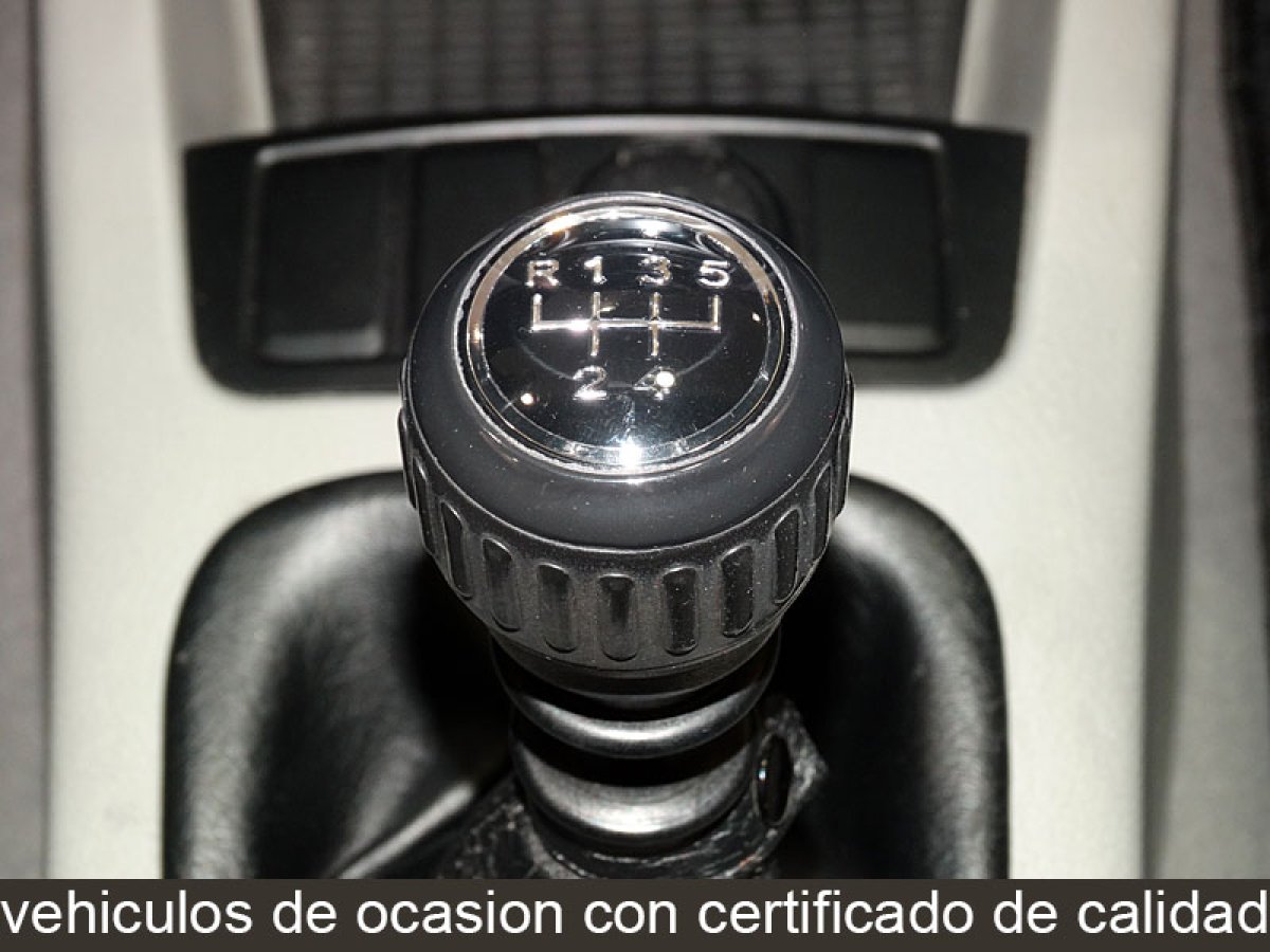 Foto Kia Cerato 14