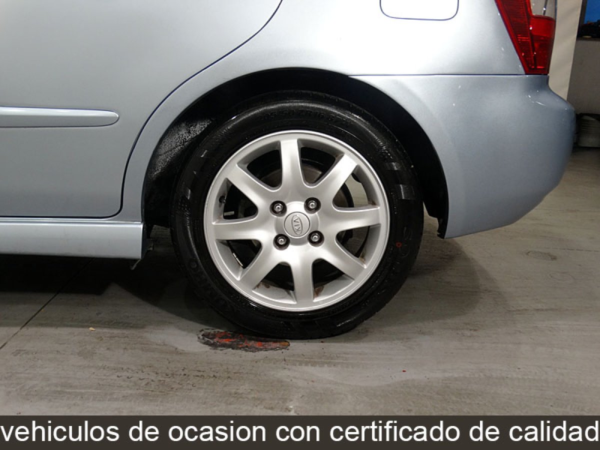 Foto Kia Cerato 17