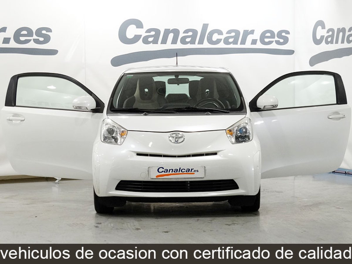 Foto Toyota iQ 3