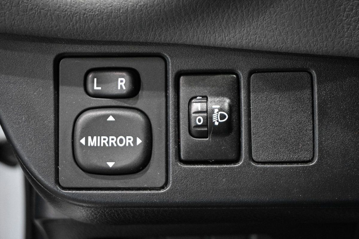 Foto Toyota Yaris 26