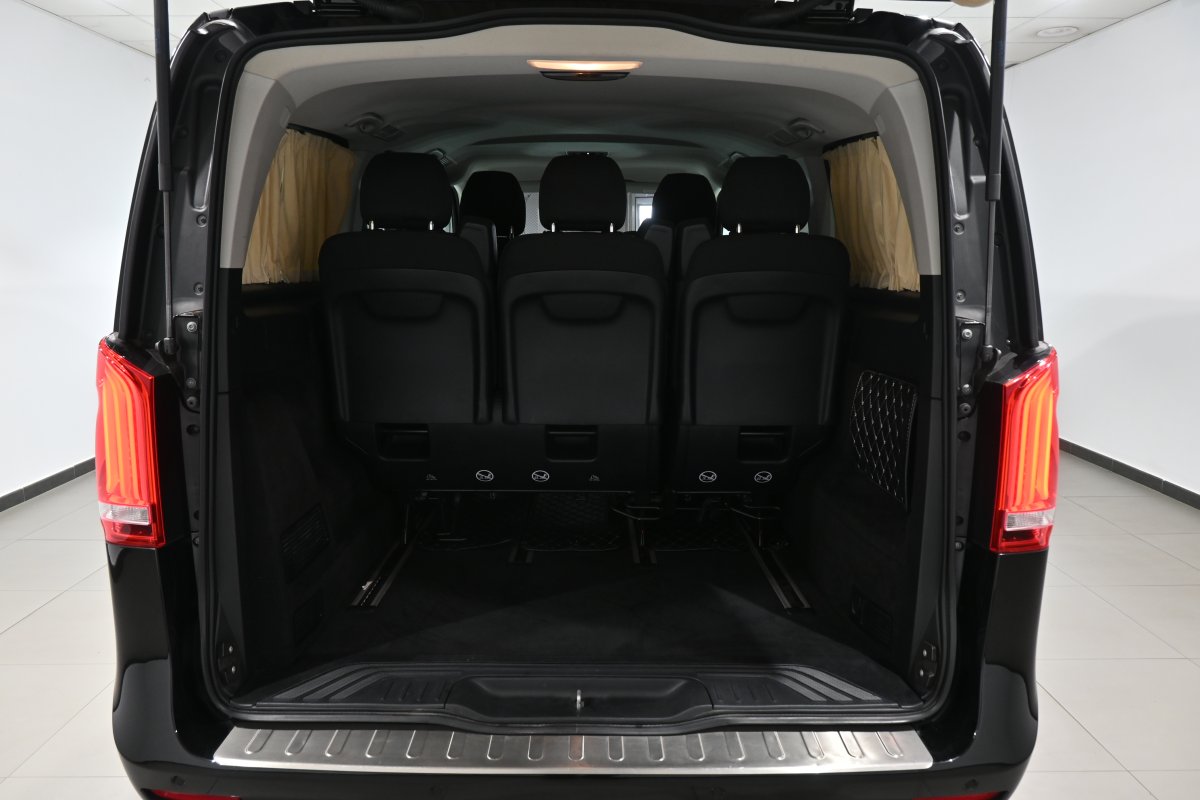 Foto Mercedes-Benz Clase V 8