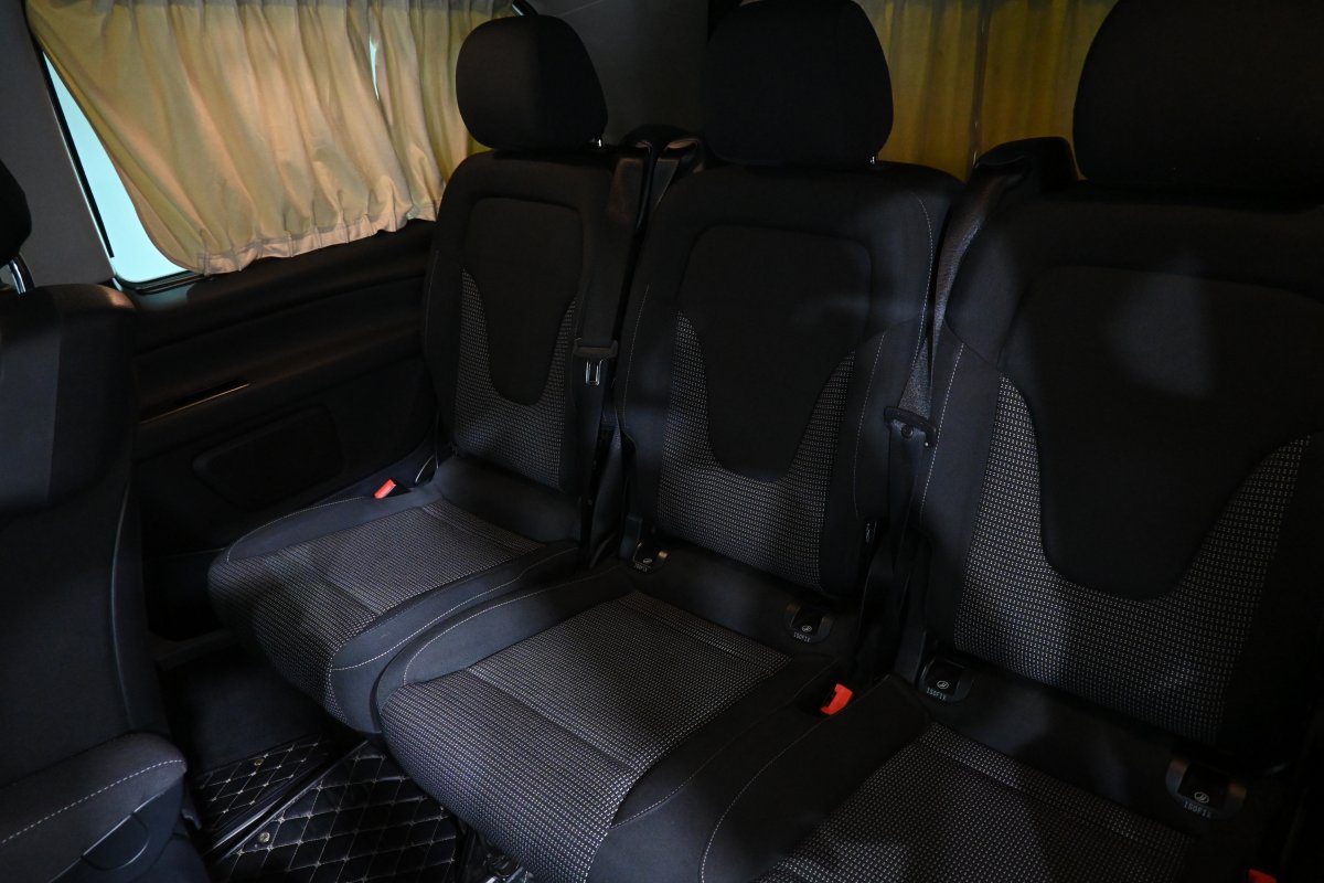 Foto Mercedes-Benz Clase V 12