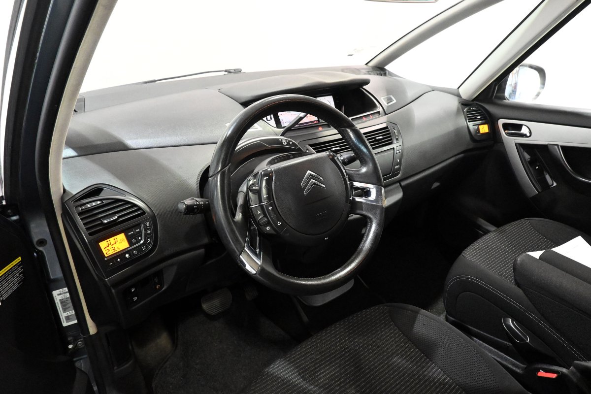 Foto Citroen C4 Picasso 10
