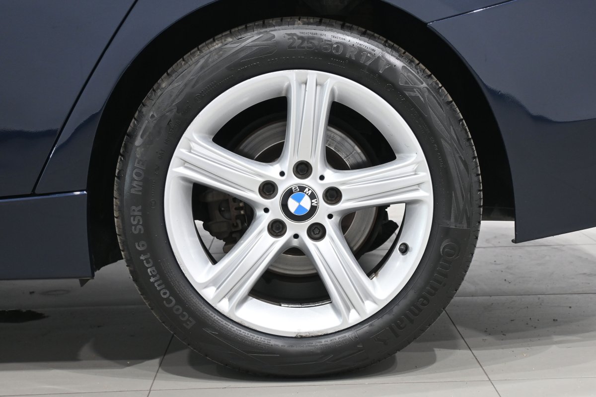 Foto Bmw 320d 25