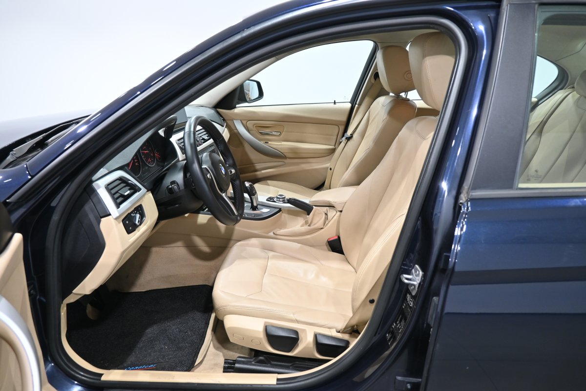 Foto Bmw 320d 10