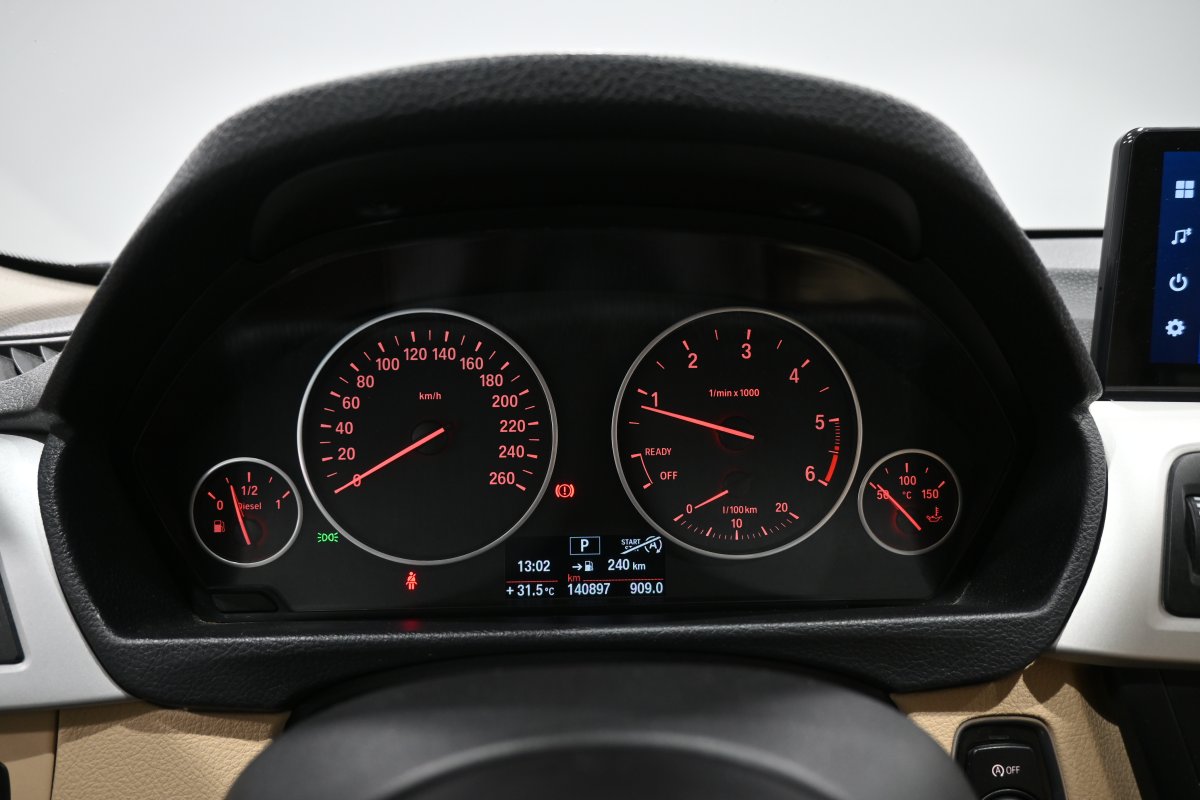 Foto Bmw 320d 13