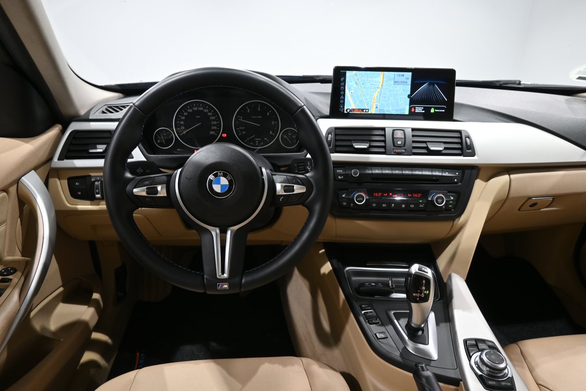 Foto Bmw 320d 17
