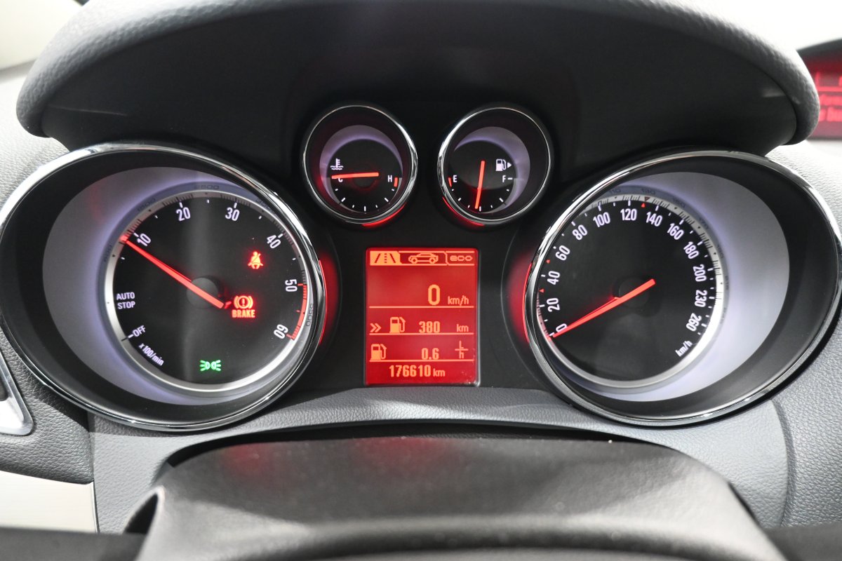 Foto Opel Mokka 12