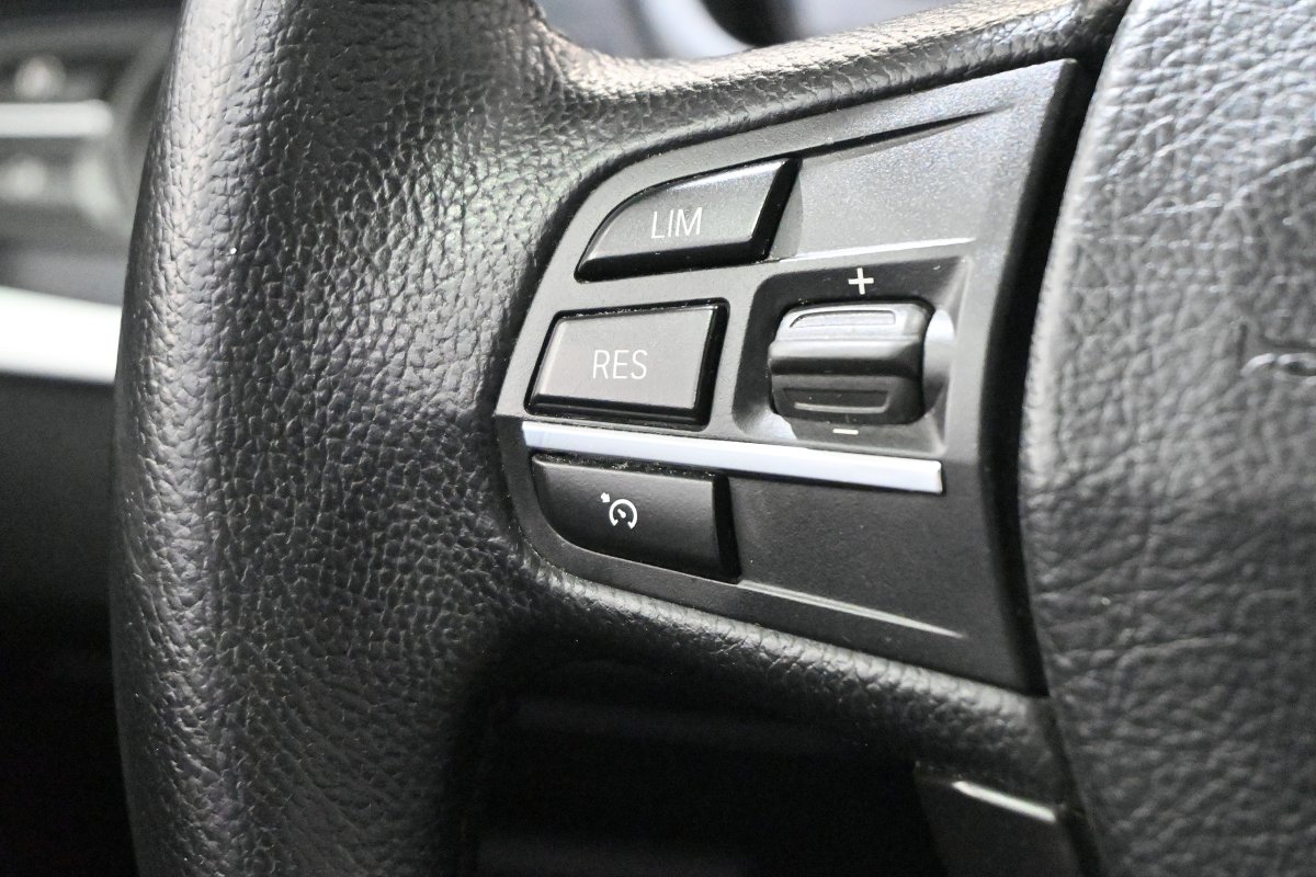 Foto Bmw Serie 5 32