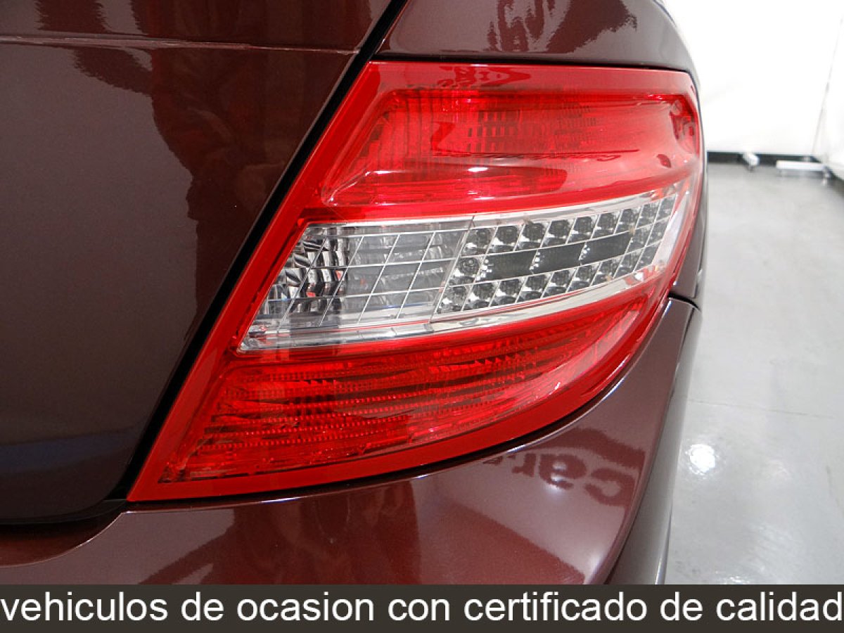 Foto Mercedes-Benz C 280 17
