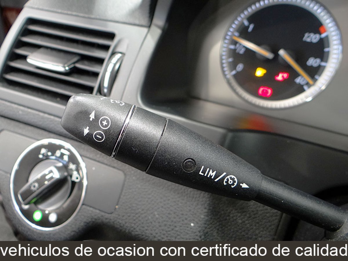 Foto Mercedes-Benz C 280 30