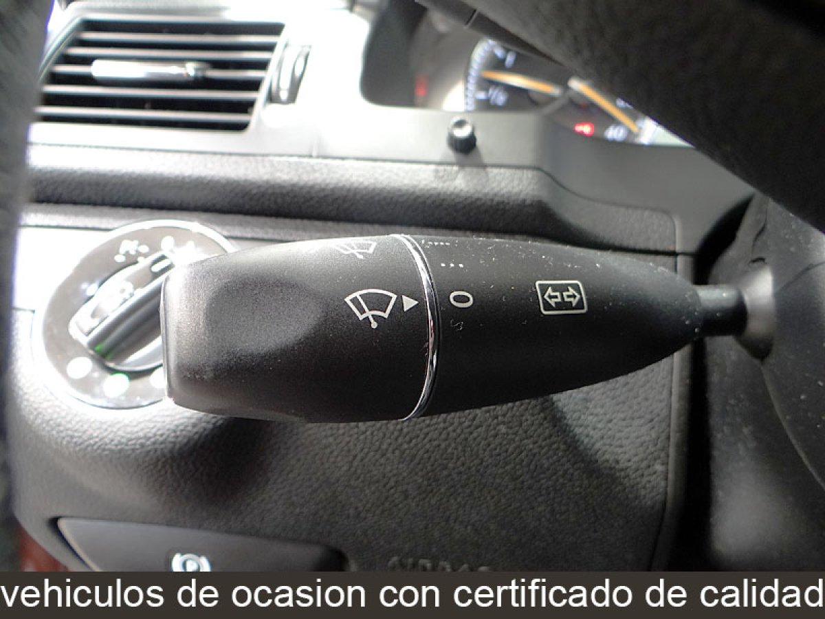 Foto Mercedes-Benz C 280 31