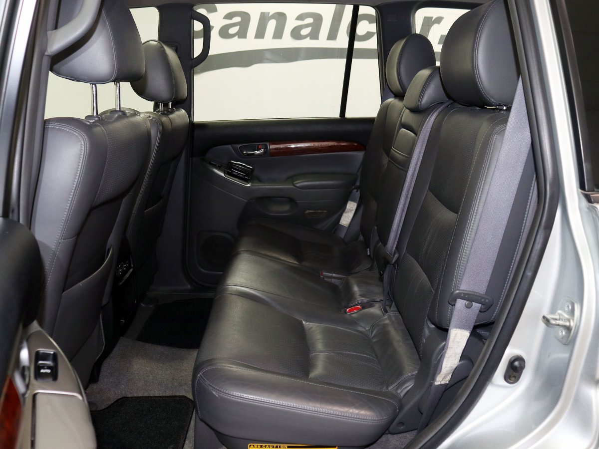 Foto Toyota Land 13