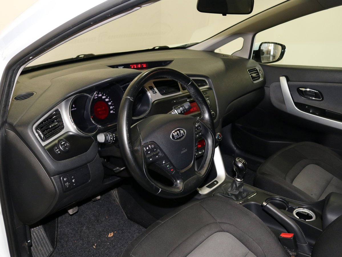 Foto Kia Ceed 19