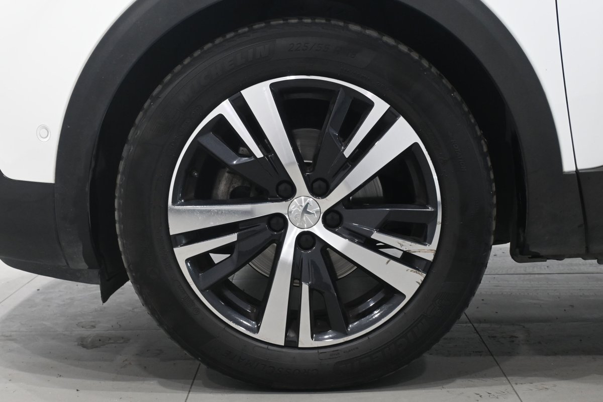Foto Peugeot 5008 31