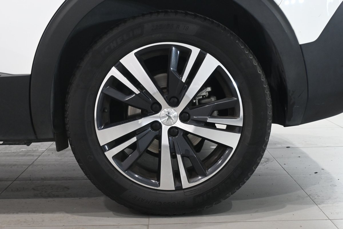 Foto Peugeot 5008 32