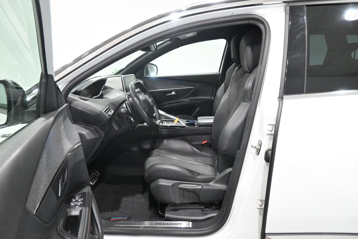 Foto Peugeot 5008 10