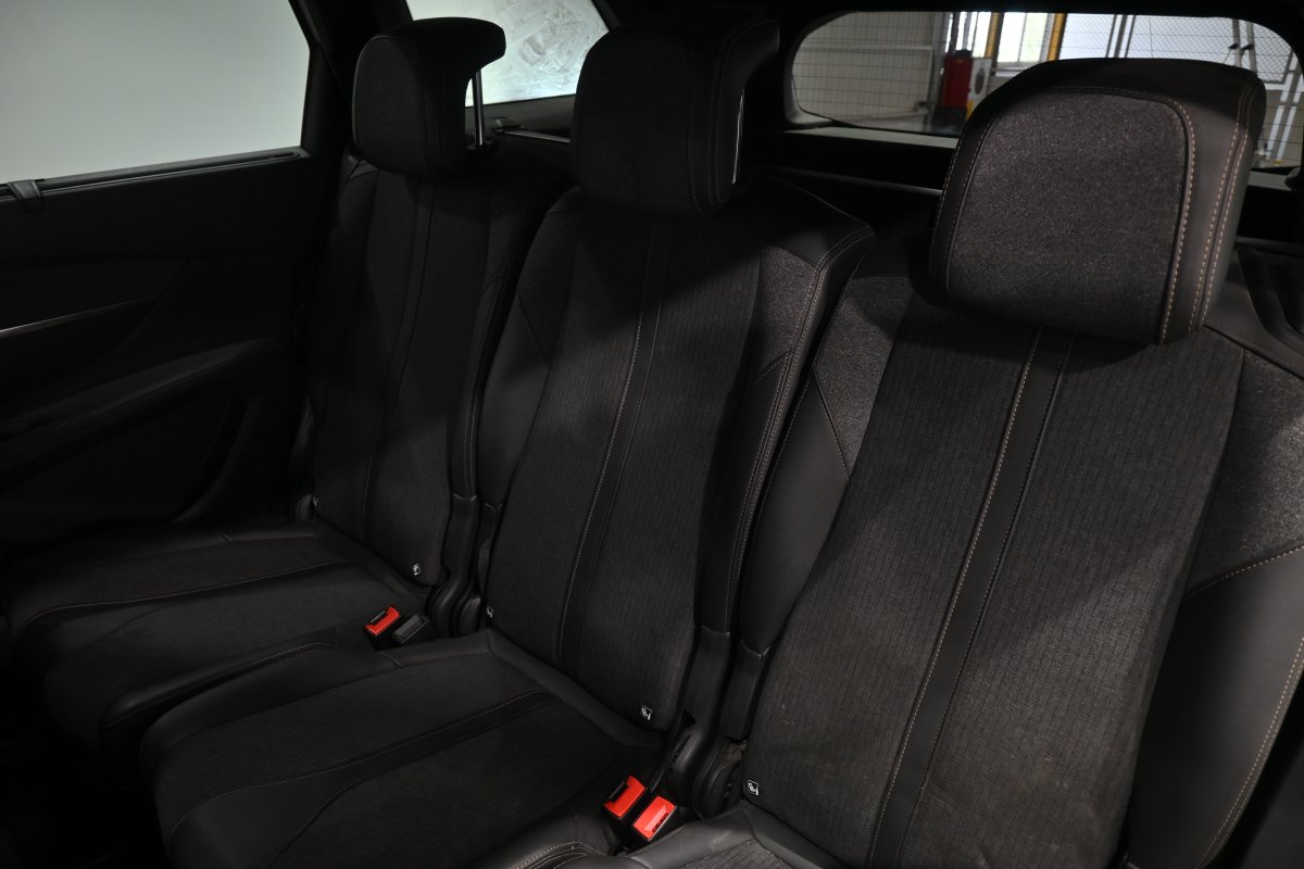 Foto Peugeot 5008 12