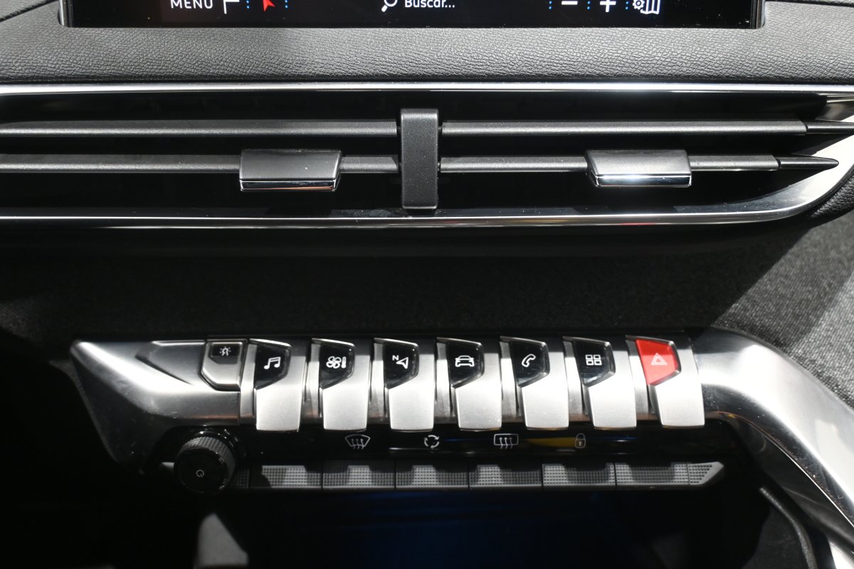 Foto Peugeot 5008 18