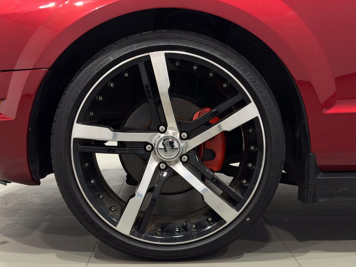 Foto Ford Mustang 32