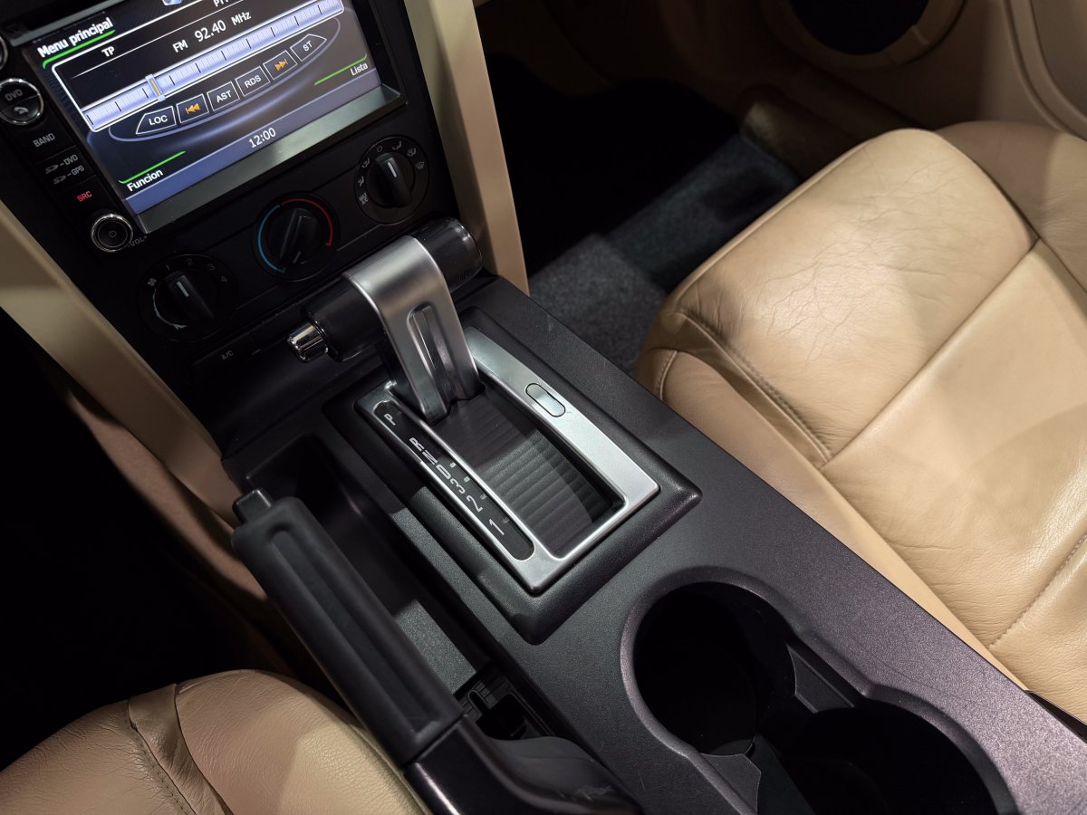 Foto Ford Mustang 25