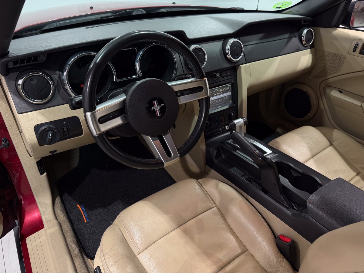 Foto Ford Mustang 15