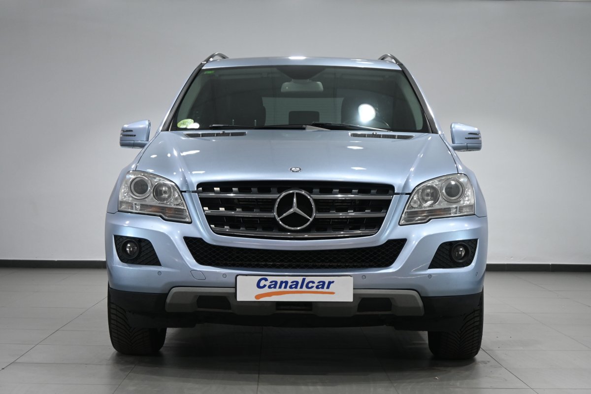 Foto Mercedes-Benz ML 2