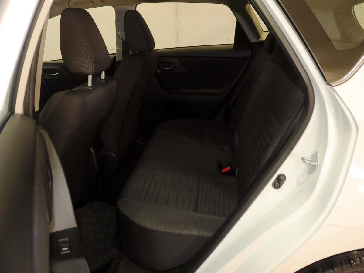 Foto Toyota Auris 14